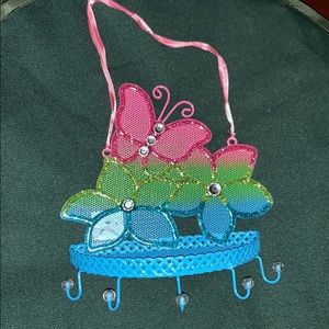 Rainbow jewelry organizer